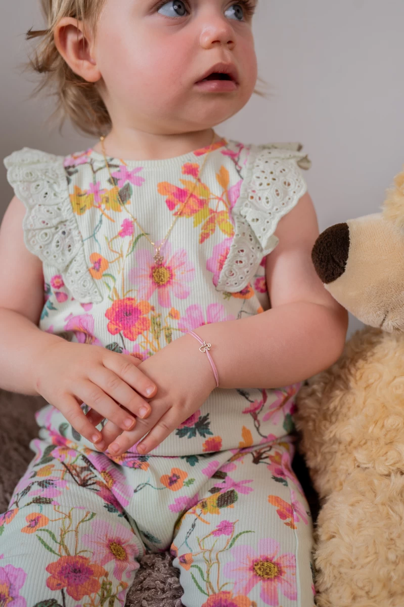 Kontúr Angyal Glóriával Baby Vörös Arany 14K Fonalas Karkötő