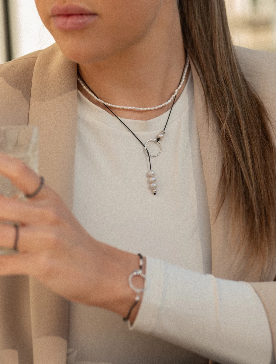 Quintessa Kör Fehér Gyöngy Ezüst 925 Fonalas Nyaklánc