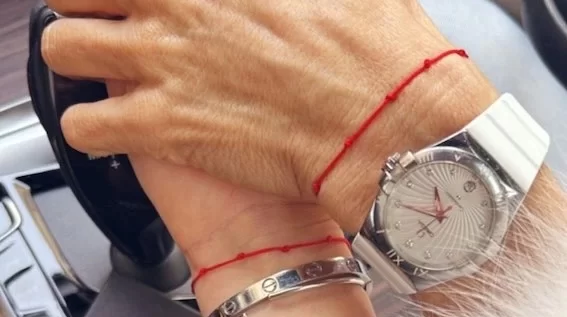 Védelmező karkötő